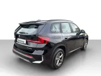 Gebraucht BMW X1 136 PS (100 kW) 2023 Schwarz SUV