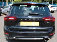 Gebraucht Ford Focus ST-Line 125 PS (91 kW) 2023 Schwarz Limousine