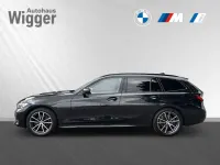 Gebraucht BMW 320 Sport Line 190 PS (139 kW) 2022 Black sapphire metallic Kombi