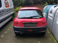Gebraucht Peugeot 206 63 PS (46 kW) 2000 Rot Kleinwagen