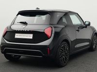 Gebraucht Mini Cooper S Favoured 204 PS (150 kW) 2024 Schwarz Kleinwagen