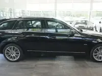 Gebraucht Mercedes C200 184 PS (135 kW) 2010 Schwarz Kombi
