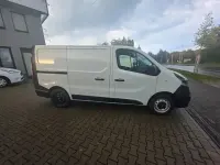 Gebraucht Opel Vivaro 190 PS (139 kW) 2017 Weiß Van / Kleinbus