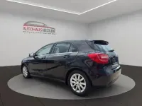 Gebraucht Mercedes A180 109 PS (80 kW) 2013 Schwarz Kleinwagen