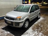 Gebraucht Ford Fusion 90 PS (66 kW) 2007 Silber Kombi