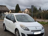 Gebraucht Renault Grand Scénic III Bose Edition 131 PS (96 kW) 2011 Weiß Van / Kleinbus