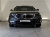 Gebraucht BMW 550e Sport Line 489 PS (359 kW) 2025 Grau Limousine