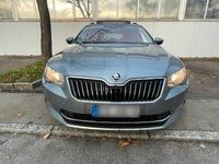 Gebraucht Skoda Superb 190 PS (139 kW) 2017 Silber Kombi