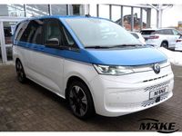 Gebraucht VW Multivan Style 150 PS (110 kW) 2023 Weiß / blau Van