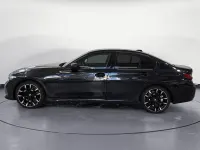 Gebraucht BMW 320 M Sport 184 PS (135 kW) 2025 Schwarz Limousine
