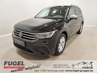 Gebraucht VW Tiguan Allspace Life 150 PS (110 kW) 2023 Deep black perleffekt SUV