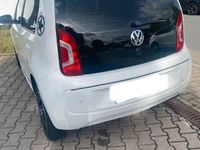 gebraucht VW up! 1,0 l sehr sparsam neuem TÜV + Navi