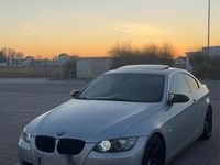 Gebraucht BMW 325 218 PS (160 kW) 2007 Silber Coupé