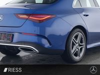 Gebraucht Mercedes CLA220 Premium 190 PS (139 kW) 2024 Blau Limousine