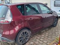 Gebraucht Renault Scénic III Bose Edition 131 PS (96 kW) 2013 Rot Van / Kleinbus