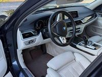 Gebraucht BMW 740L 320 PS (235 kW) 2017 Grau Limousine