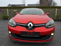 Gebraucht Renault Mégane Authentique 116 PS (85 kW) 2016 Rot Limousine