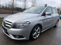 Gebraucht Mercedes B180 109 PS (80 kW) 2012 Silber Van / Kleinbus