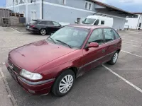 Usata Opel Astra 75 CV (55 kW) 1997 Rosso Berlina