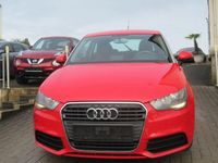 Gebraucht Audi A1 Attraction 86 PS (63 kW) 2011 Rot Limousine