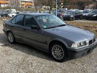 Gebraucht BMW 316 102 PS (75 kW) 1994 Grau Limousine