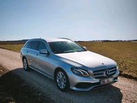 Gebraucht Mercedes E220 194 PS (142 kW) 2018 Silber Kombi