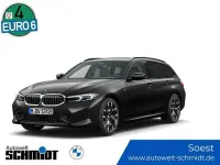 Gebraucht BMW 330e M Sport 292 PS (214 kW) 2026 Schwarz Kombi