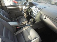 Gebraucht VW Touran Trendline 150 PS (110 kW) 2013 Silber Van / Kleinbus