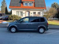 Gebraucht VW Touran Style 105 PS (77 kW) 2011 Grau Van / Kleinbus