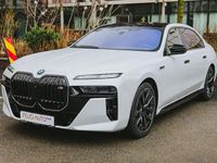 Gebraucht BMW M760e 381 PS (280 kW) 2024 Weiß Limousine
