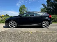 Gebraucht Volvo V40 CC Summum 177 PS (130 kW) 2014 Schwarz Kombi