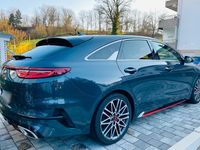 Gebraucht Kia ProCeed GT 204 PS (150 kW) 2019 Grau Kombi