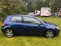 Gebraucht VW Golf VI 80 PS (58 kW) 2010 Blau Kleinwagen