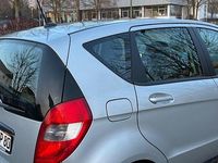 Gebraucht Mercedes A160 Elegance 95 PS (69 kW) 2011 Silber Kombi