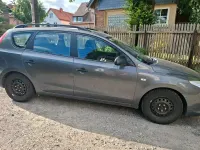 Gebraucht Hyundai i30 126 PS (92 kW) 2008 Grau Kombi