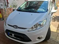 Gebraucht Ford Fiesta Titanium 82 PS (60 kW) 2011 Weiß Limousine