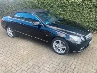 Gebraucht Mercedes E200 184 PS (135 kW) 2011 Schwarz Cabrio