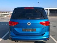 Gebraucht VW Touran 150 PS (110 kW) 2017 Blau Van / Kleinbus