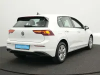 Gebraucht VW Golf VIII Life 116 PS (85 kW) 2025 Weiß Limousine