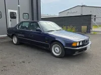 Gebraucht BMW 735 220 PS (161 kW) 1989 Blau Limousine