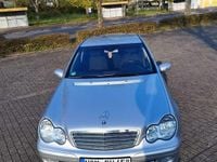 Gebraucht Mercedes C180 Classic 143 PS (105 kW) 2004 Silber Limousine