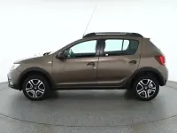 Gebraucht Dacia Sandero Celebration 90 PS (66 kW) 2019 Andere SUV