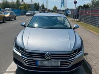 Gebraucht VW Arteon Elegance 150 PS (110 kW) 2019 Silber Kleinwagen