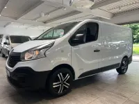 Gebraucht Renault Trafic 116 PS (85 kW) 2014 Weiß Van / Kleinbus