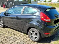 Gebraucht Ford Fiesta Titanium 82 PS (60 kW) 2012 Schwarz Kleinwagen