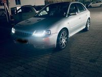 Second-hand Audi A3 145 CP (106 kW) 1999 Gri Hatchback