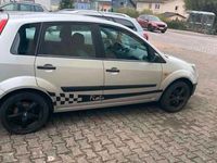 Gebraucht Ford Fiesta 90 PS (66 kW) 2006 Silber Kleinwagen