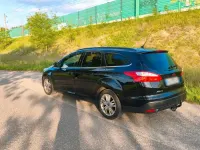Gebraucht Ford Focus 125 PS (91 kW) 2014 Schwarz Kombi