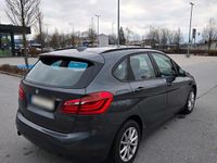 Gebraucht BMW 218 Advantage 136 PS (100 kW) 2018 Grau Kombi