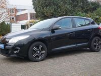 Gebraucht Renault Mégane 101 PS (74 kW) 2011 Schwarz Limousine